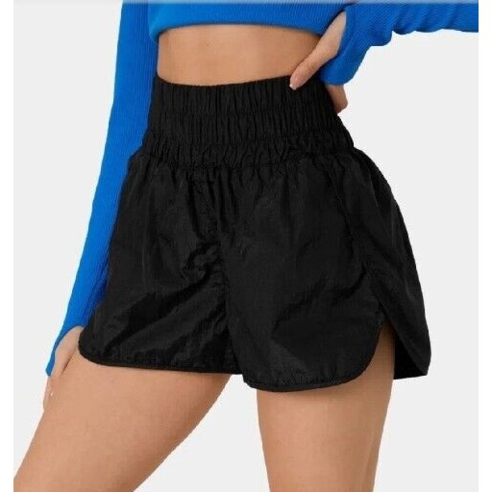 HALARA Super High Waisted  Split Hem 2 In 1 Casual Shorts 2.5"  Size Small